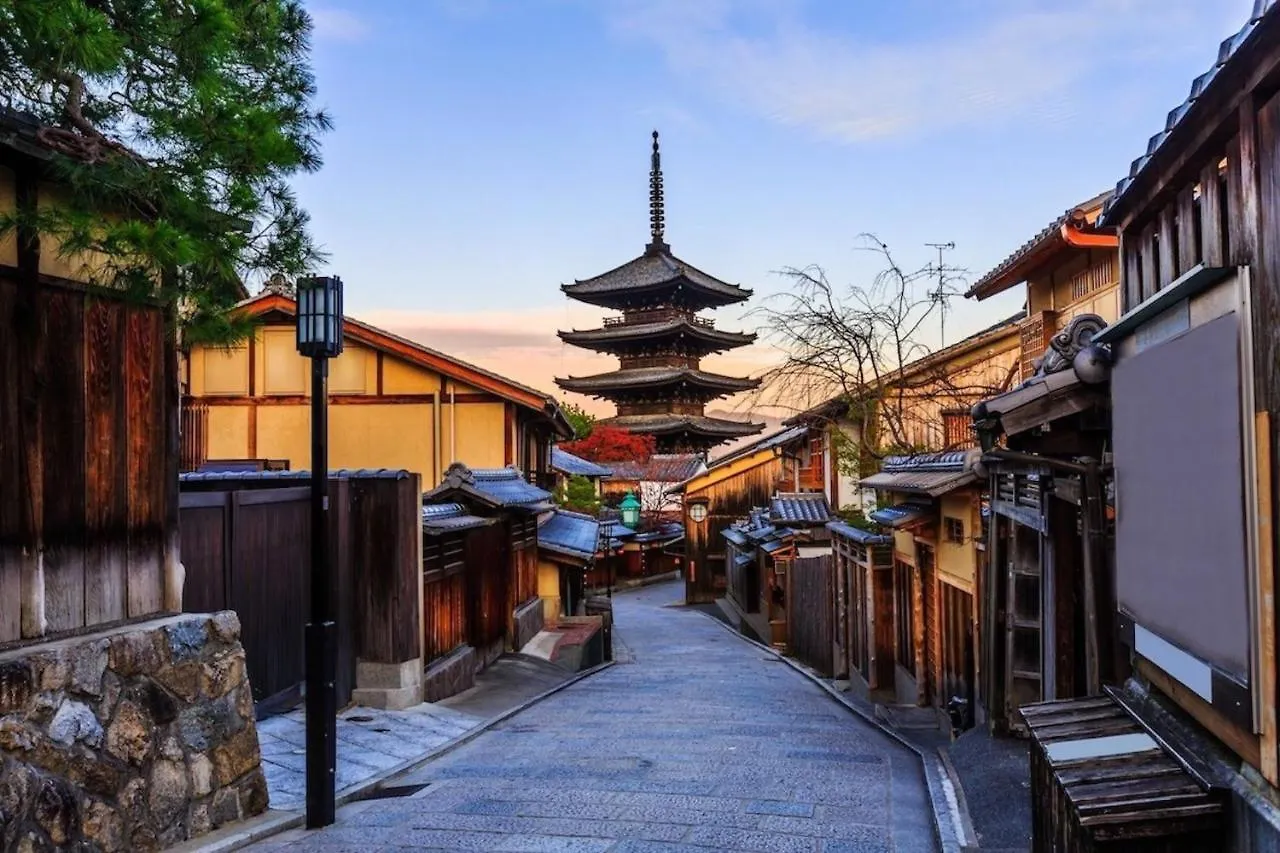 Karasuma Annex / Vacation Stay 4399 Kyōto 0*,  Japan